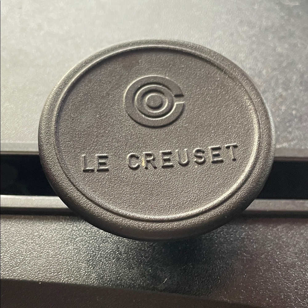 Le Creuset Matte Black Knob